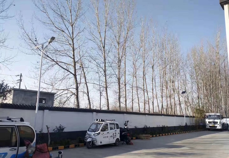 河南太陽(yáng)能路燈-云雁燈工程